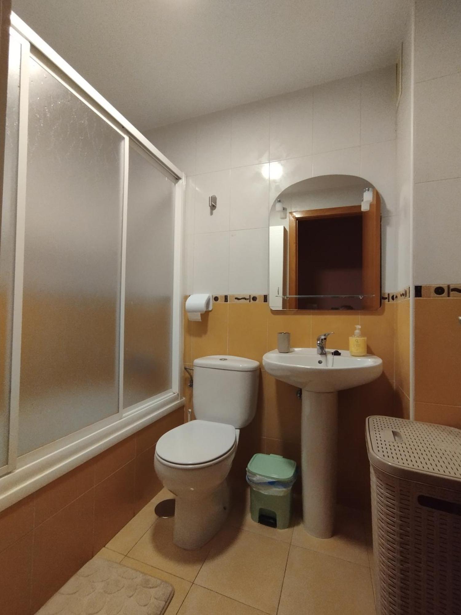 Alhondiga Apartment Hervas